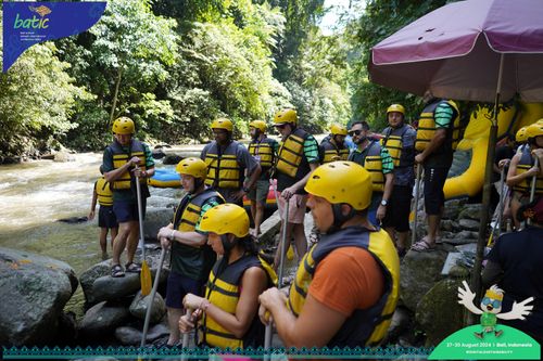 Race photo from Telin Batic 2024 Photo Search
