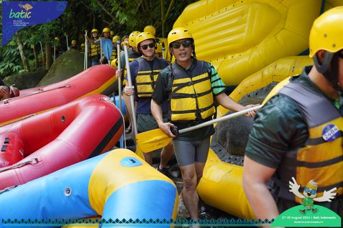 Race photo from Telin Batic 2024 Photo Search
