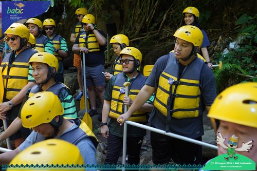 Race photo from Telin Batic 2024 Photo Search