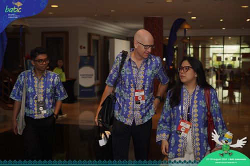 Race photo from Telin Batic 2024 Photo Search