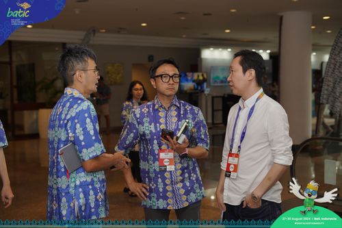 Race photo from Telin Batic 2024 Photo Search