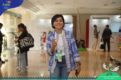 Race photo from Telin Batic 2024 Photo Search