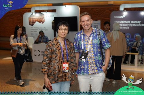 Race photo from Telin Batic 2024 Photo Search