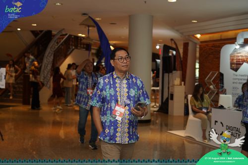 Race photo from Telin Batic 2024 Photo Search