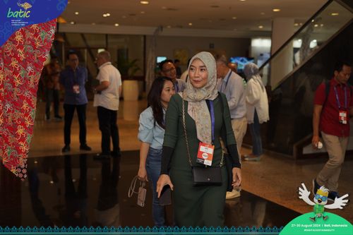 Race photo from Telin Batic 2024 Photo Search