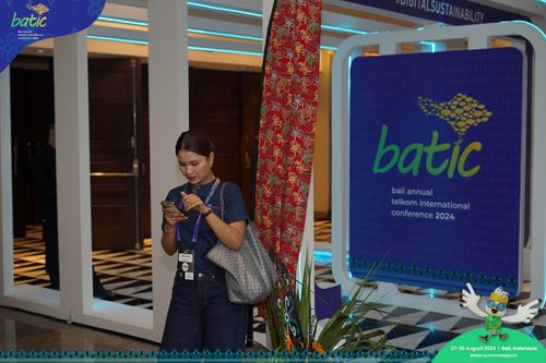 Race photo from Telin Batic 2024 Photo Search