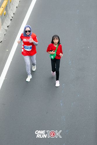 Race photo from ONE RUN 10K 2025