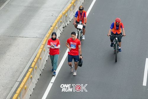 Race photo from ONE RUN 10K 2025