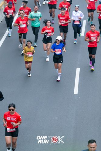 Race photo from ONE RUN 10K 2025