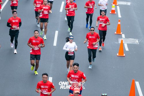 Race photo from ONE RUN 10K 2025