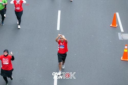 Race photo from ONE RUN 10K 2025