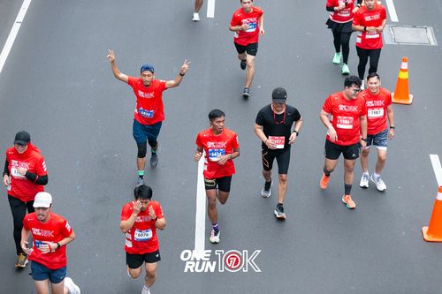 Race photo from ONE RUN 10K 2025