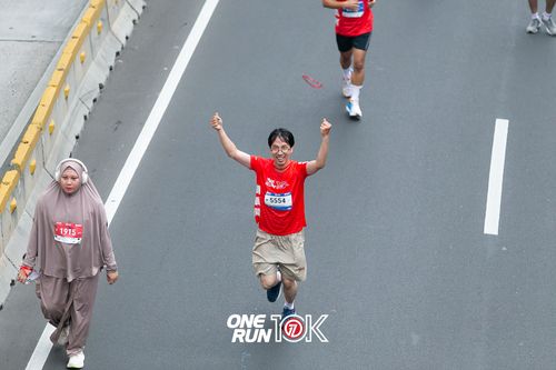 Race photo from ONE RUN 10K 2025