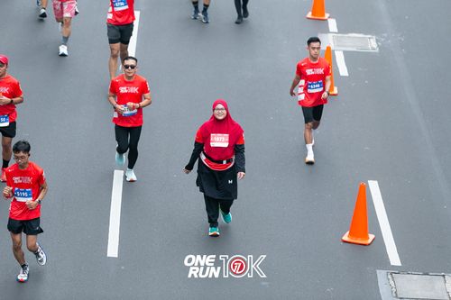 Race photo from ONE RUN 10K 2025