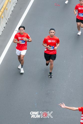 Race photo from ONE RUN 10K 2025