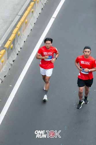 Race photo from ONE RUN 10K 2025