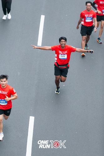Race photo from ONE RUN 10K 2025