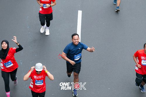 Race photo from ONE RUN 10K 2025