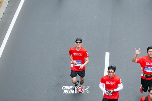 Race photo from ONE RUN 10K 2025