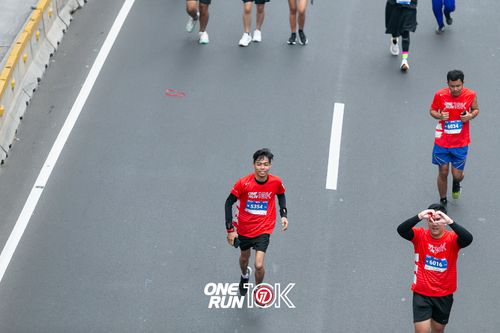 Race photo from ONE RUN 10K 2025