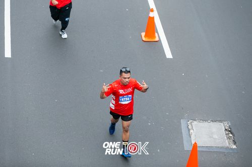 Race photo from ONE RUN 10K 2025