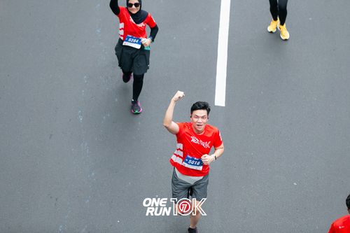 Race photo from ONE RUN 10K 2025