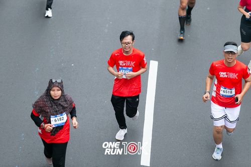 Race photo from ONE RUN 10K 2025
