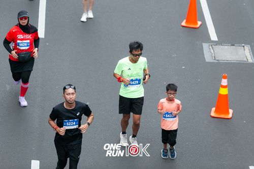 Race photo from ONE RUN 10K 2025