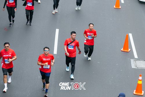 Race photo from ONE RUN 10K 2025