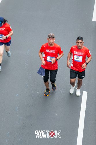 Race photo from ONE RUN 10K 2025