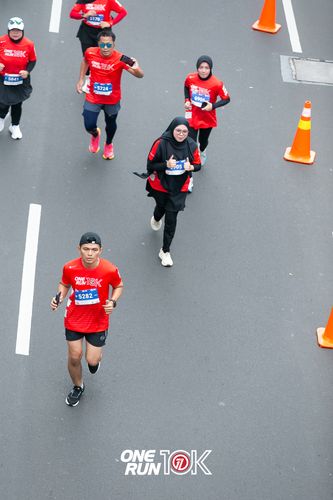 Race photo from ONE RUN 10K 2025