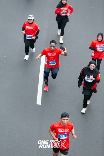 Race photo from ONE RUN 10K 2025