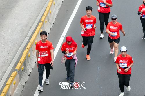 Race photo from ONE RUN 10K 2025