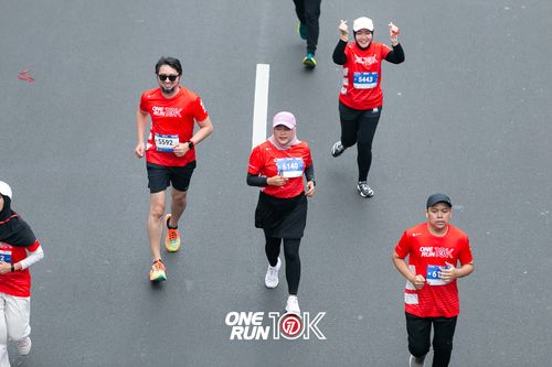 Race photo from ONE RUN 10K 2025