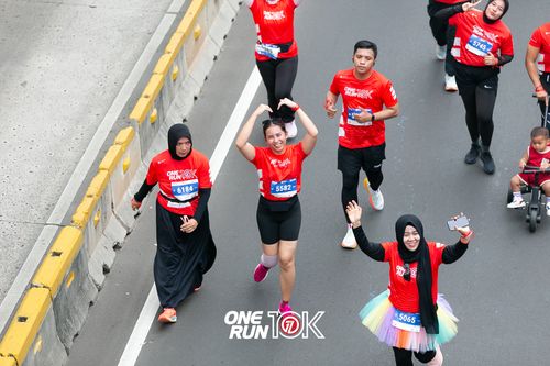 Race photo from ONE RUN 10K 2025