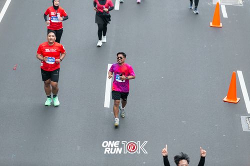 Race photo from ONE RUN 10K 2025