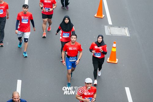 Race photo from ONE RUN 10K 2025