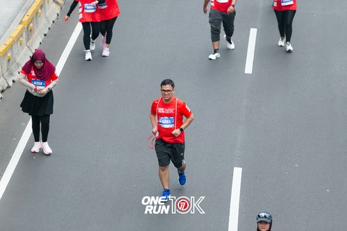 Race photo from ONE RUN 10K 2025