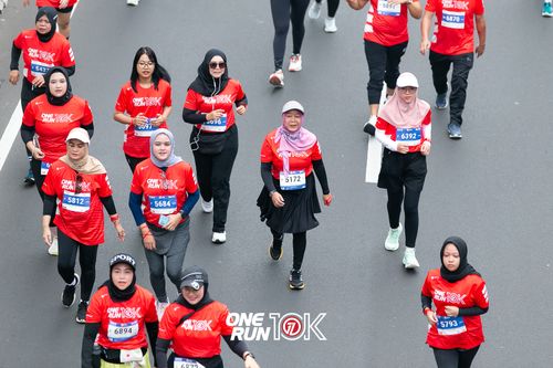 Race photo from ONE RUN 10K 2025
