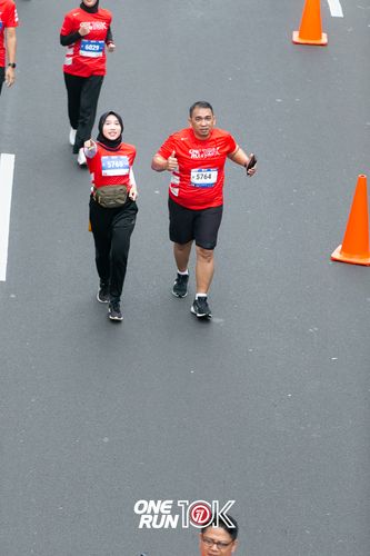 Race photo from ONE RUN 10K 2025