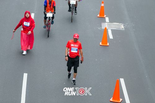 Race photo from ONE RUN 10K 2025