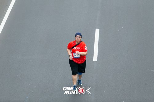 Race photo from ONE RUN 10K 2025