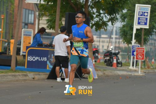 Race photo from ISOPlus Run 2024 Jakarta