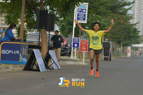 Race photo from ISOPlus Run 2024 Jakarta