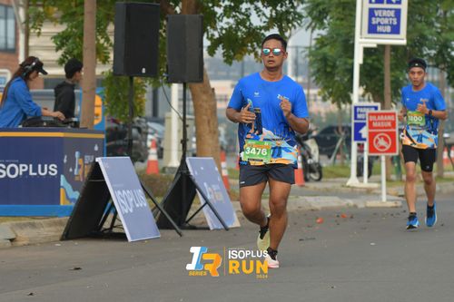 Race photo from ISOPlus Run 2024 Jakarta