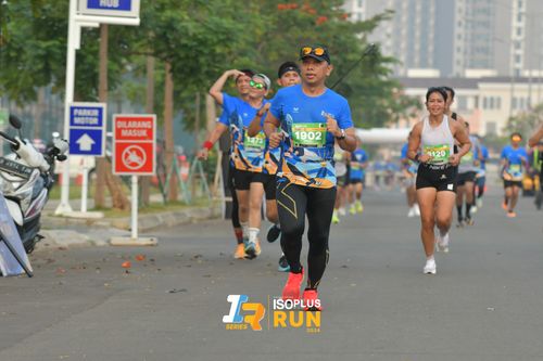 Race photo from ISOPlus Run 2024 Jakarta