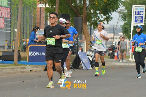 Race photo from ISOPlus Run 2024 Jakarta