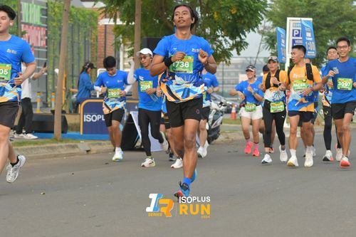 Race photo from ISOPlus Run 2024 Jakarta