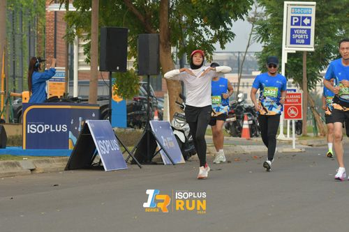 Race photo from ISOPlus Run 2024 Jakarta