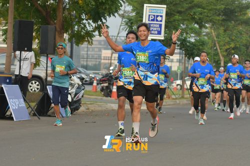 Race photo from ISOPlus Run 2024 Jakarta